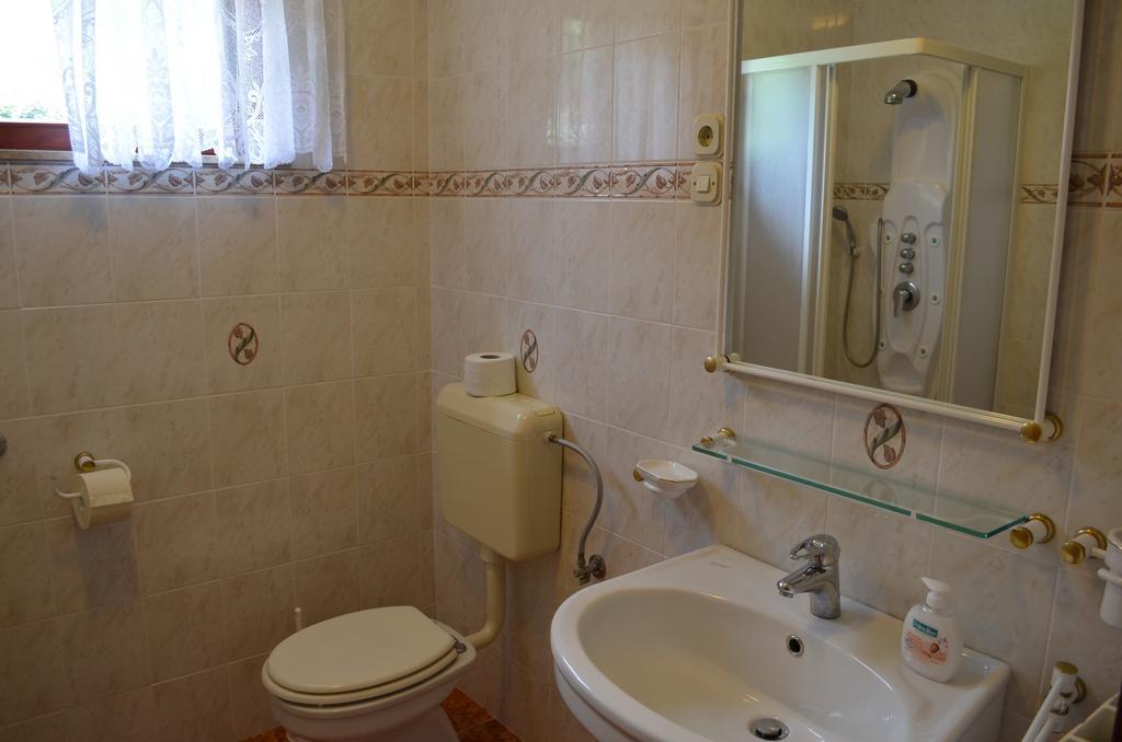 Apartments Nina Baška Quarto foto